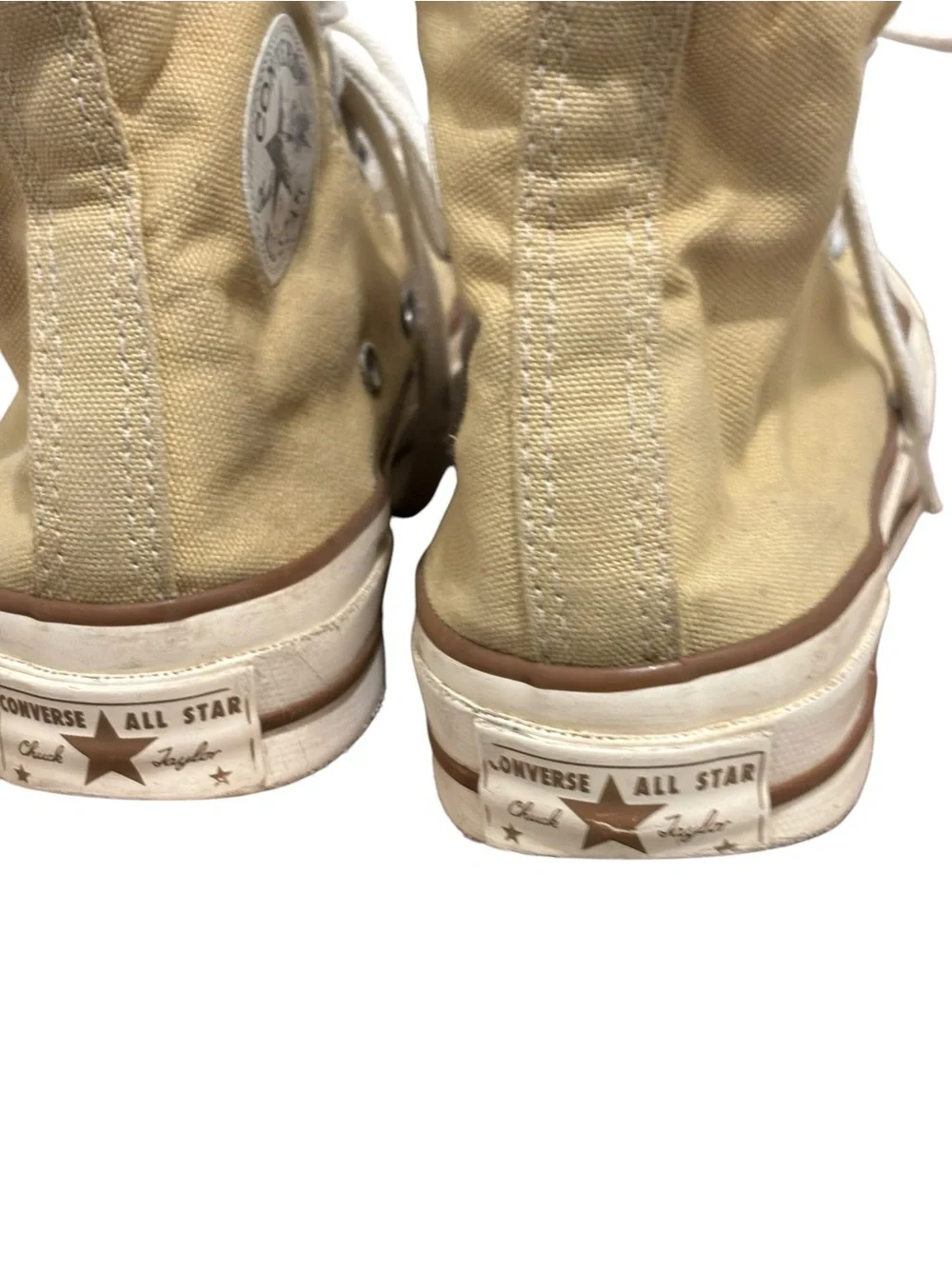 Unisex Converse Chuck Taylor All Star High Top Sneakers Boys 3.5 Girls 5.5